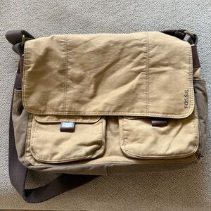 Fossil Messenger Bag